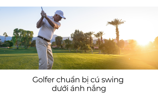 Golfer mặc áo golf chuyên dụng thấm hút mồ hôi nhanh trên sân golf nắng